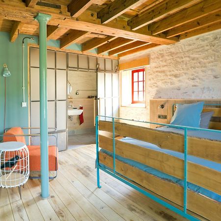 Le Moulin Du Mottay Bed and Breakfast Évran Eksteriør billede